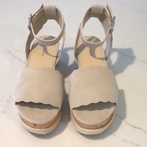 Marc Fisher Faitful Wedge Sandal 8.5M